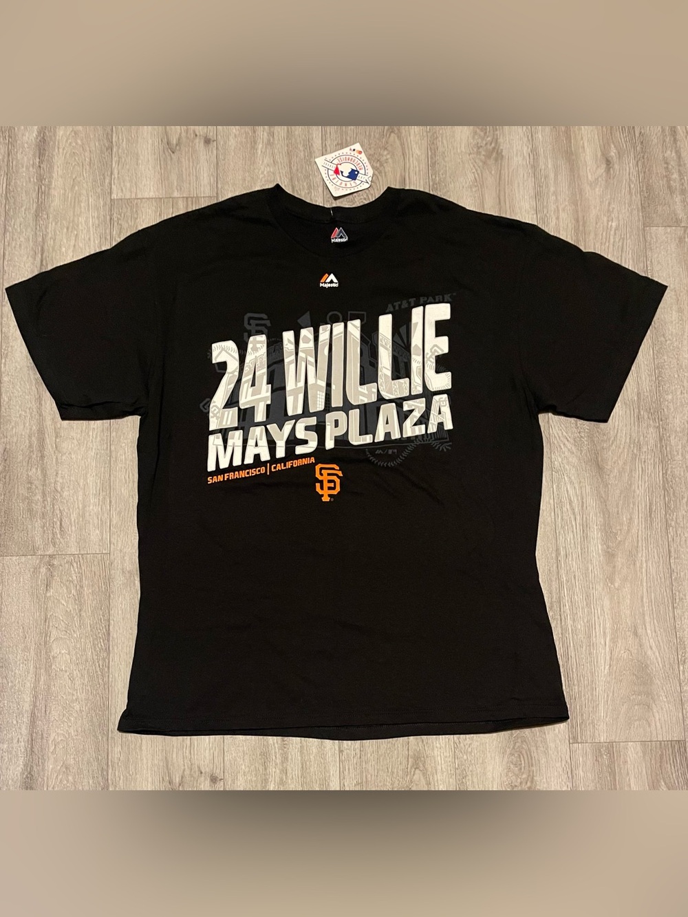 Majestic Size XL 24 Willie Mays Plaza Tshirt MLB San Francisco California Black